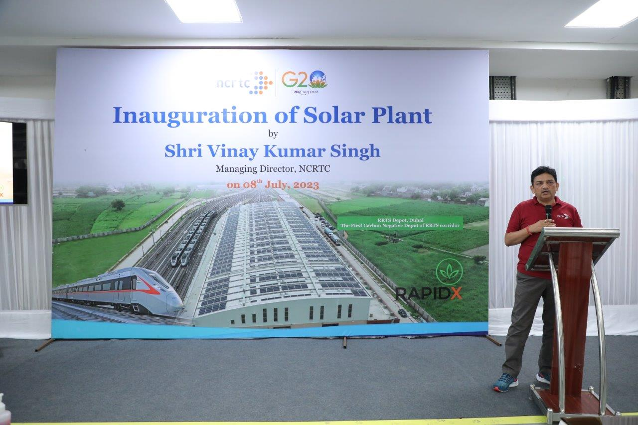 印度上线全国首个“轨道光伏发电”示范项目(图1) 微信图片_20251114144352_137_87.png