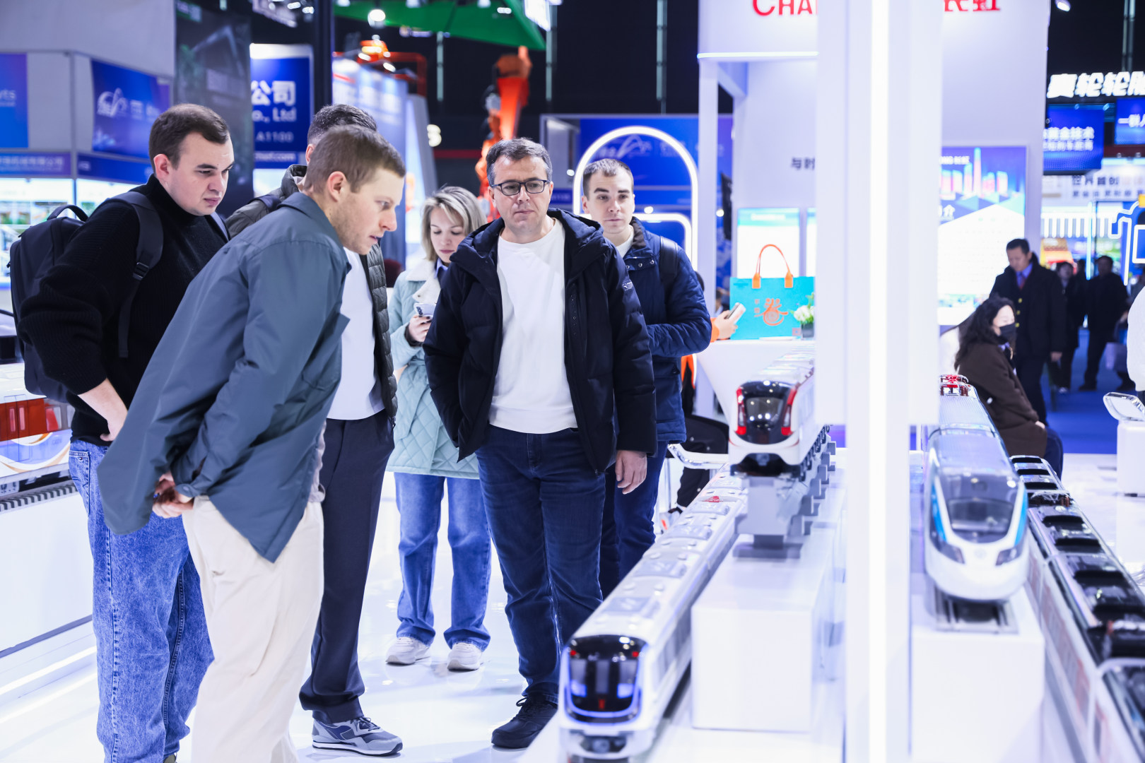 全球同频 轨道向新丨2025 ARTS上海国际轨道交通展盛大开幕(图6)