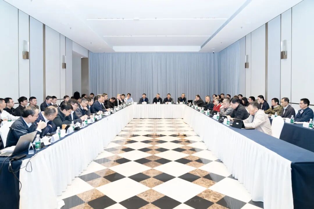 国内首个时速120公里地铁电驱机械制动系统通过载客运行前专家评审(图2) 640 (36).jpg