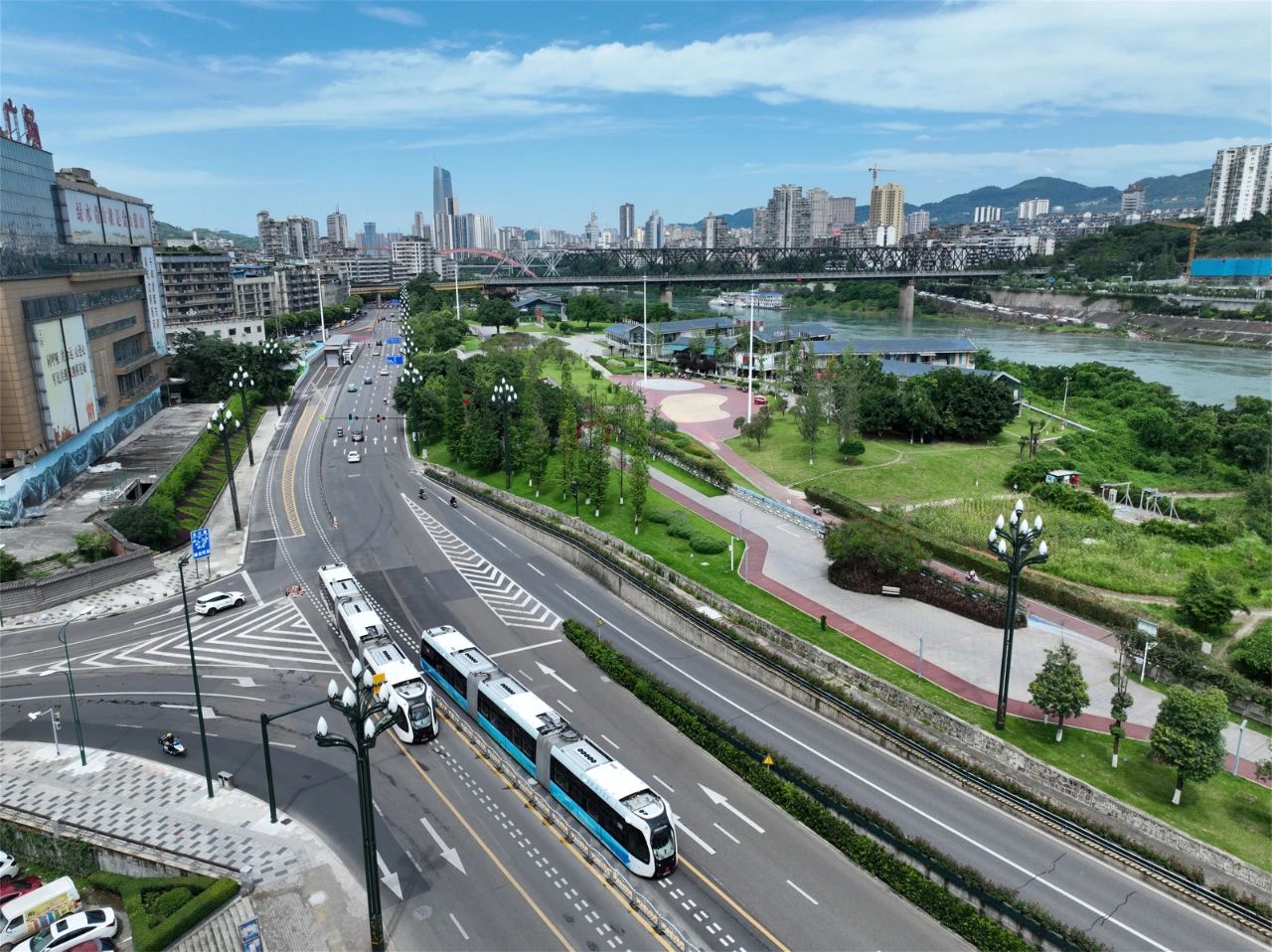 今天！宜賓智軌T2線正式通車(圖3)