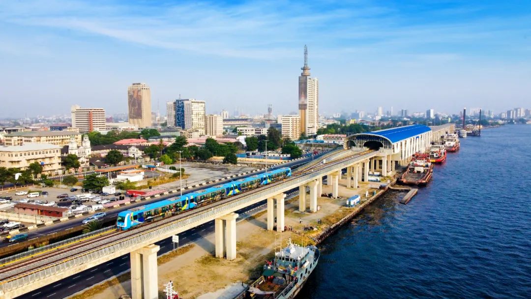 The Lagos Light Rail Blue Line has been in safe operation for one year, as a tribute to the Forum on China-Africa Cooperation Summit (Figure 1)