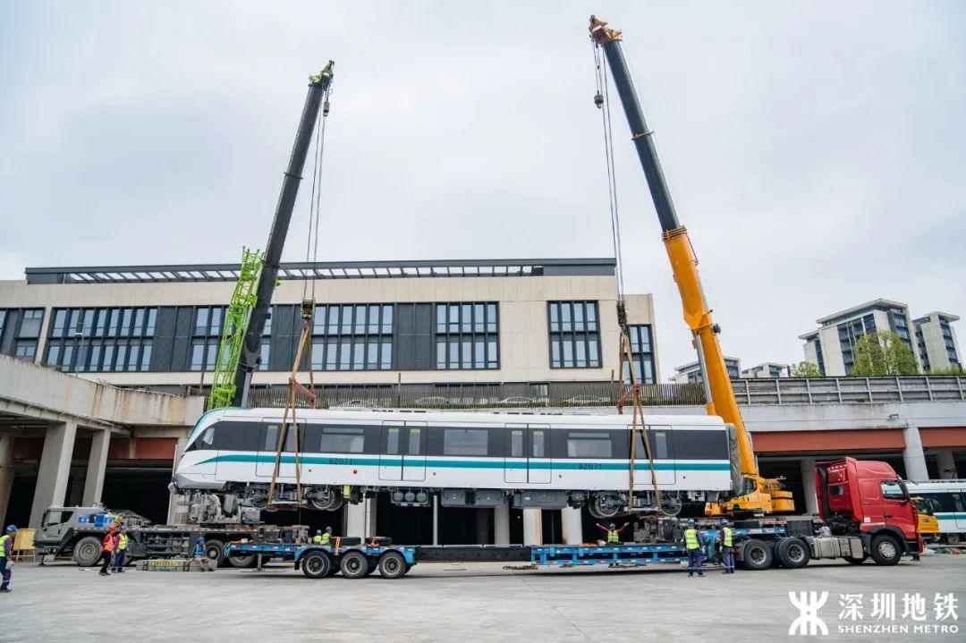 The countdown to the completion of the whole line, the first train of the second phase of the branch line of Shenzhen Metro Line 6 made by Puzhen was delivered! (Fig. 2)